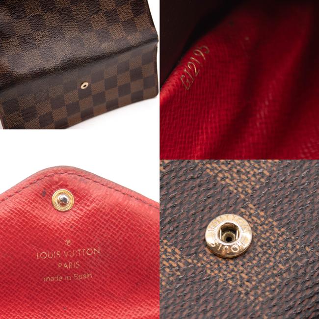 do louis vuitton wallets have a serial number