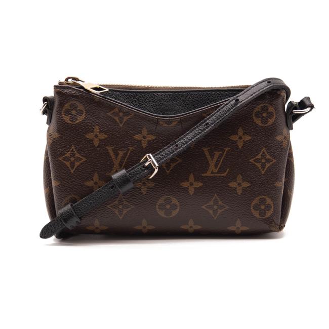 Louis Vuitton Clutches  Louis vuitton handbags black, Louis