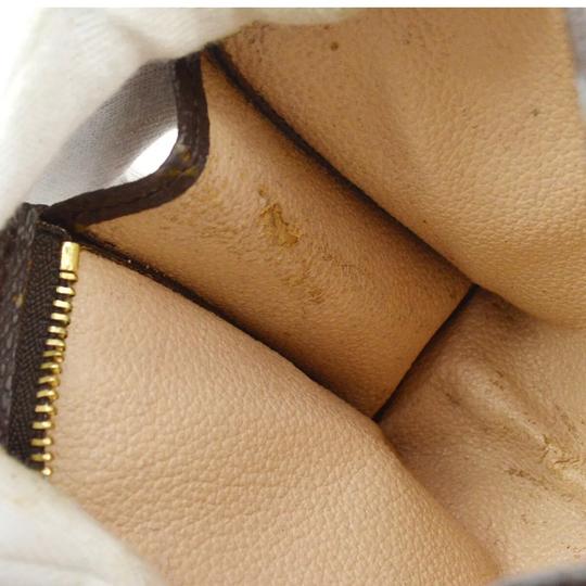 Louis Vuitton Monogram Toiletry 15 Brown Coated Canvas Clutch