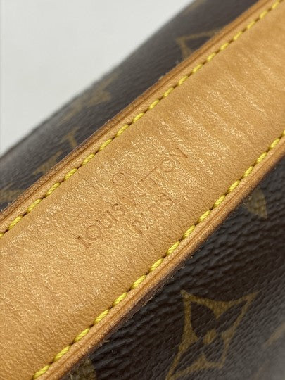 Louis Vuitton Pochette Metis 2018 Brown Monogram Canvas Shoulder Bag