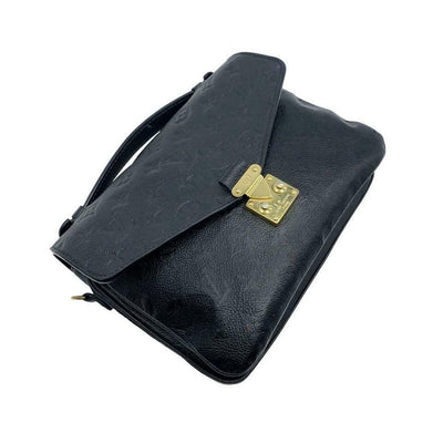 😍Louis Vuitton Favorite Black Monogram Empreinte Leather Shoulder Bag New  😍