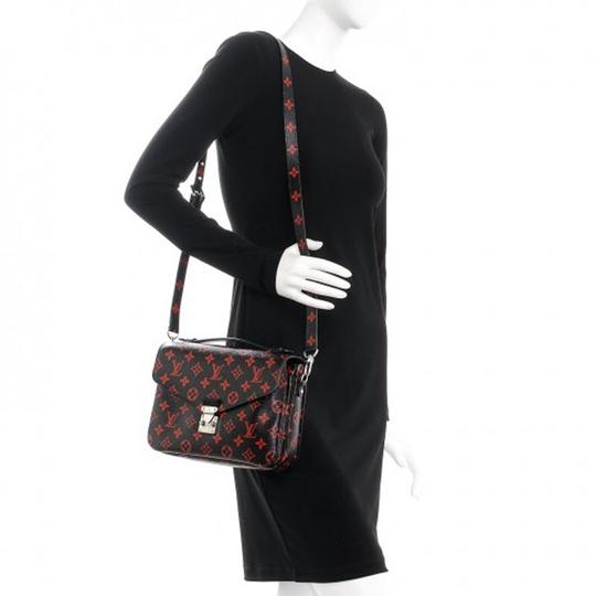 Louis Vuitton Pochette Metis Black Monogram Infrarouge Canvas Shoulder Bag