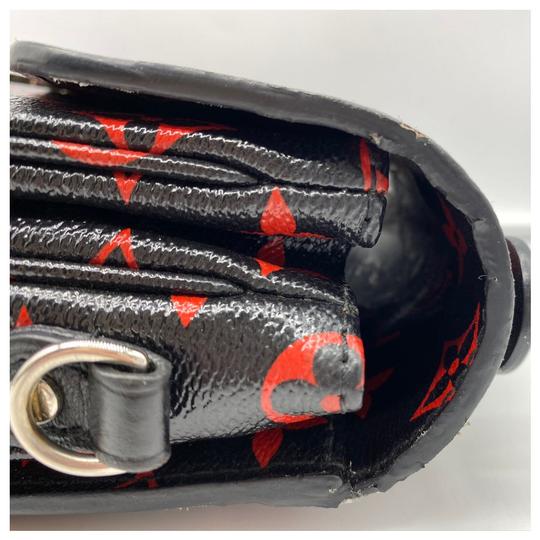 Louis Vuitton Pochette Metis Black Monogram Infrarouge Canvas Shoulder Bag