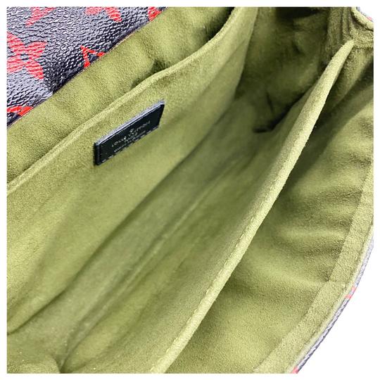 Louis Vuitton Pochette Metis Black Monogram Infrarouge Canvas Shoulder Bag