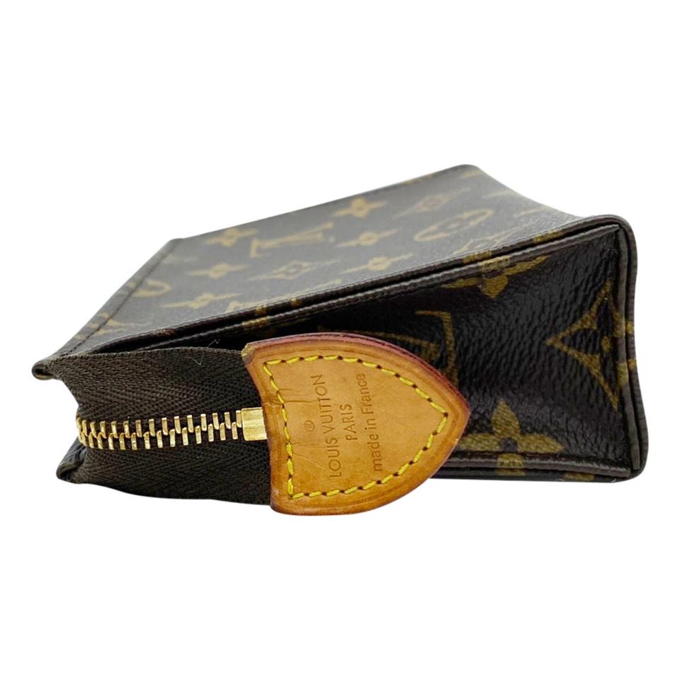 Louis Vuitton Toiletry Pouch 15 Brown Monogram Canvas Weekend/Travel Bag