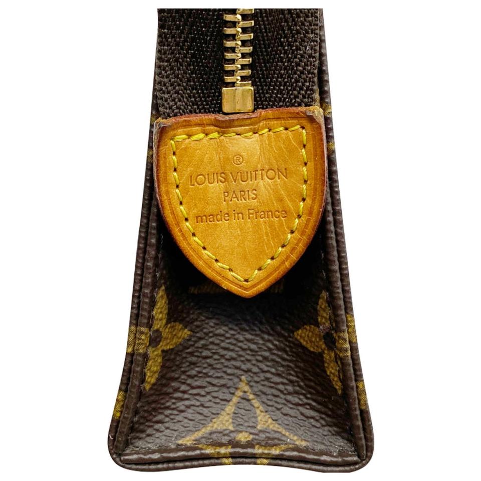 Louis Vuitton Toiletry Pouch 15 Brown Monogram Canvas Weekend/Travel Bag