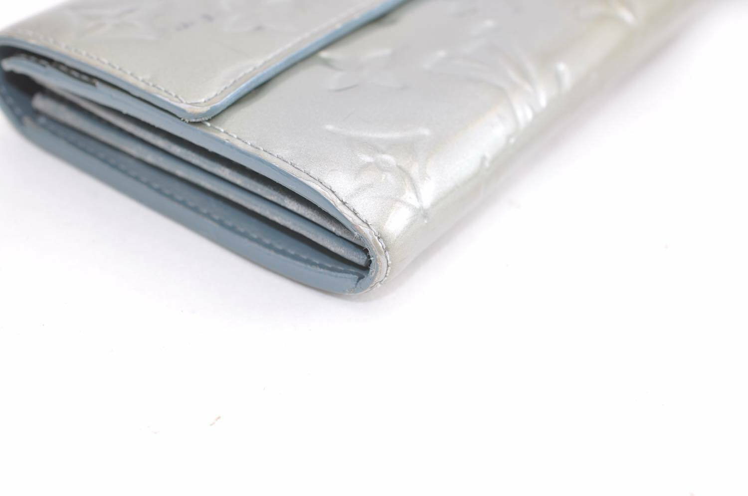 LOUIS VUITTON Vernis Portefeuille Sarah Wallet Givre M91564