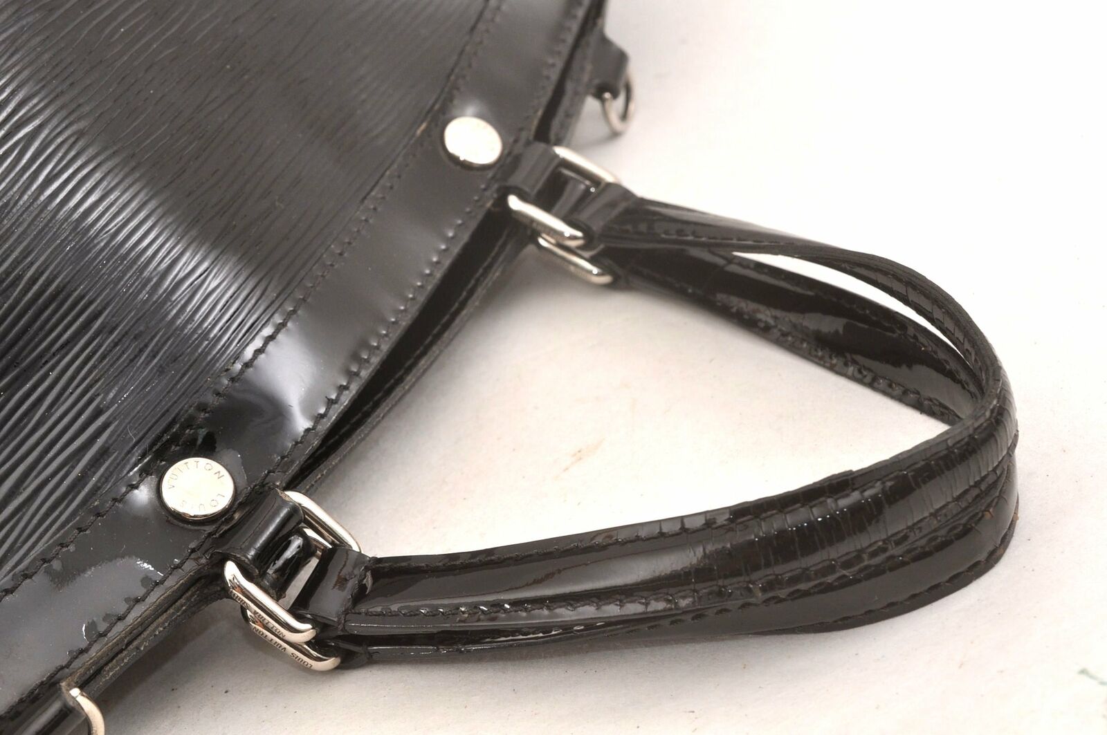 Louis Vuitton Epi Electric Brea Black Shoulder Hand Bag M40328