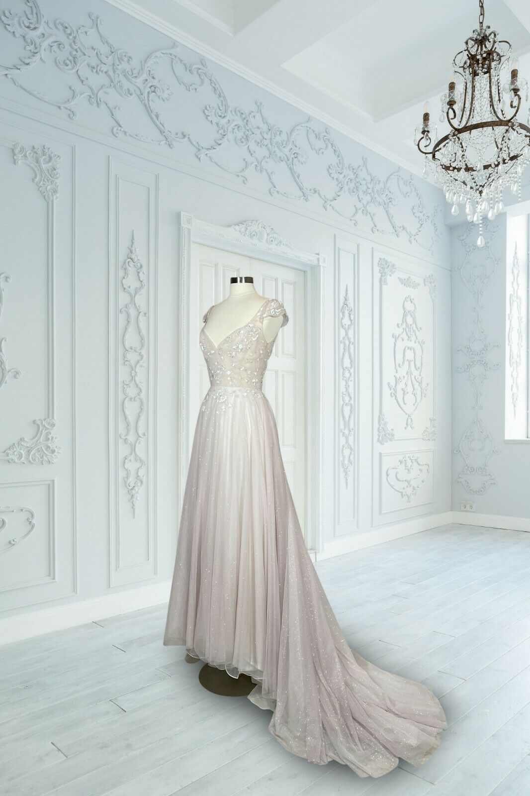 hayley paige glitter dress Hayley Paige, Lumi 6700 Embellished Long Sleeve Tulle Ballgown New Wedding Dress Save 7%