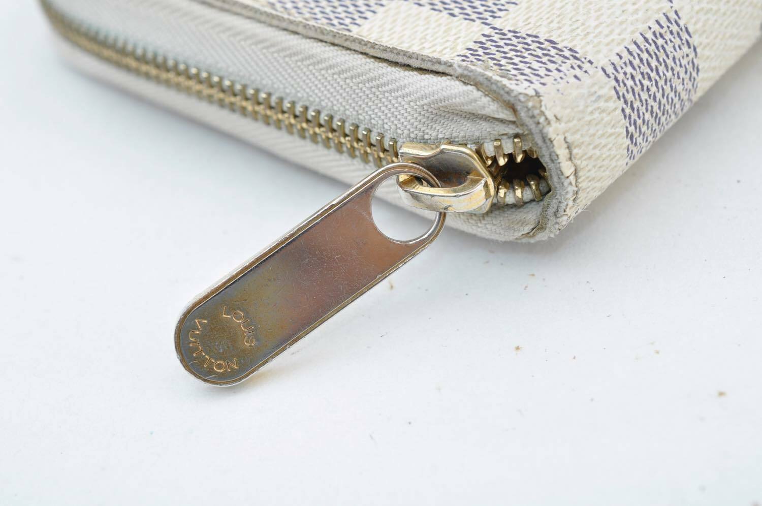 LOUIS VUITTON Damier Azur Zippy Organizer Wallet N60012