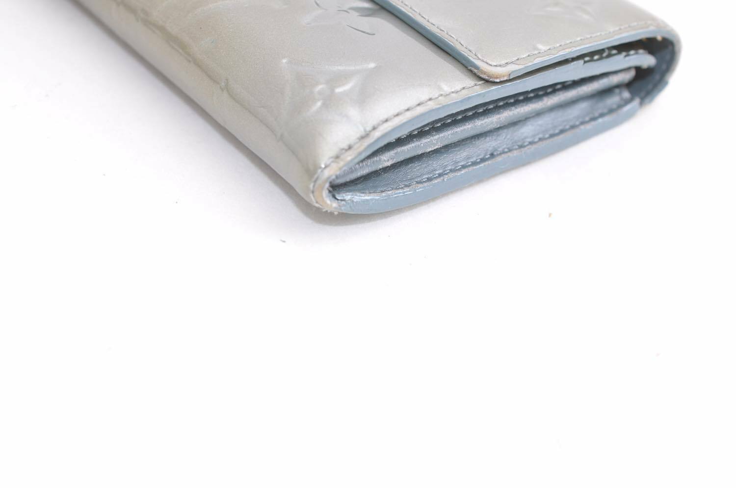 LOUIS VUITTON Vernis Portefeuille Sarah Wallet Givre M91564