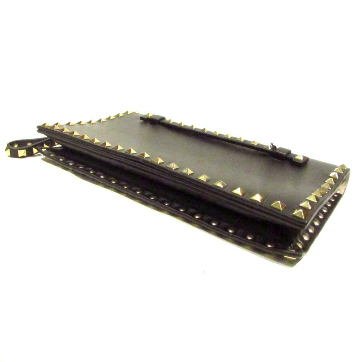 VALENTINO Nappa Rockstud Clutch Black