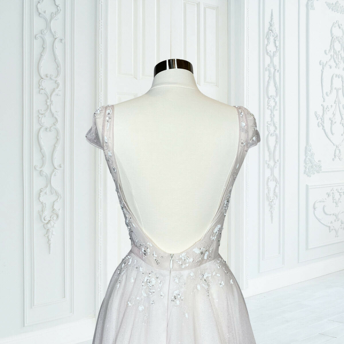 Hayley Paige Tulle 1861 Amour A-line Gown Glitter Sequin Crystal Weddi - MyDesignerly Hayley Paige Tulle 1861 Amour A-line Gown Glitter Sequin Crystal Weddi - MyDesignerly