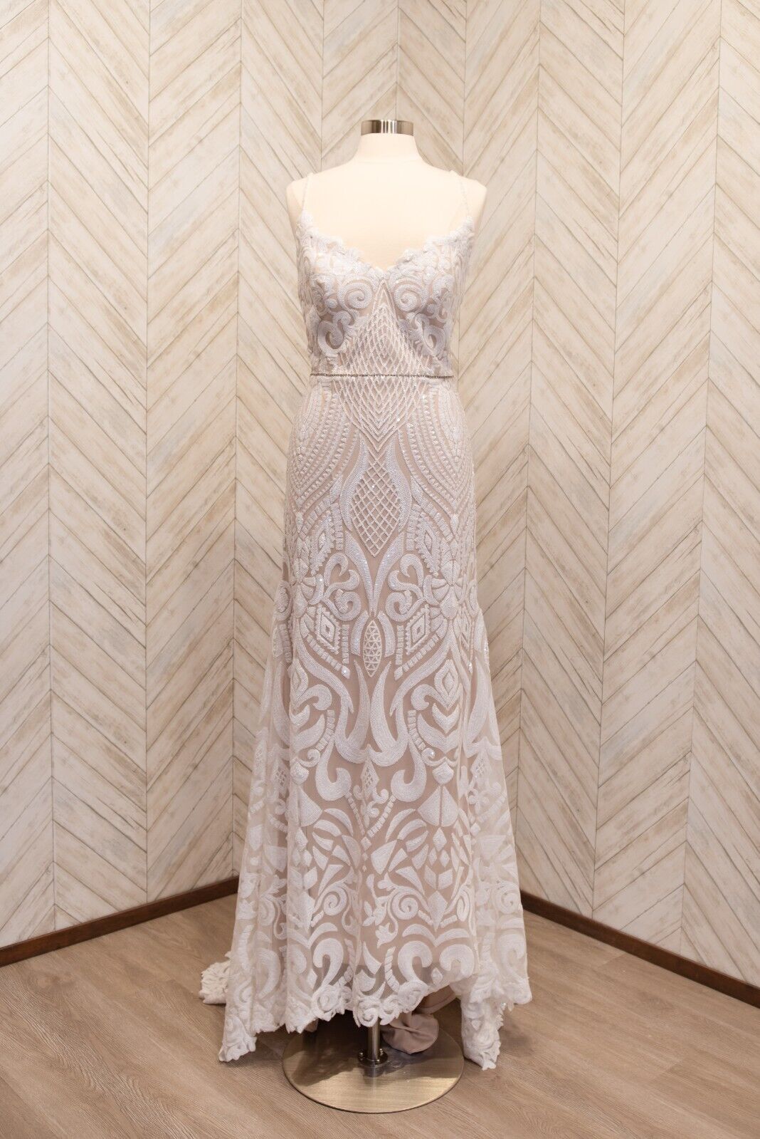 NEW Cocomelody Linda Mermaid Court Train Sequined Lace Wedding Dress Sz 14