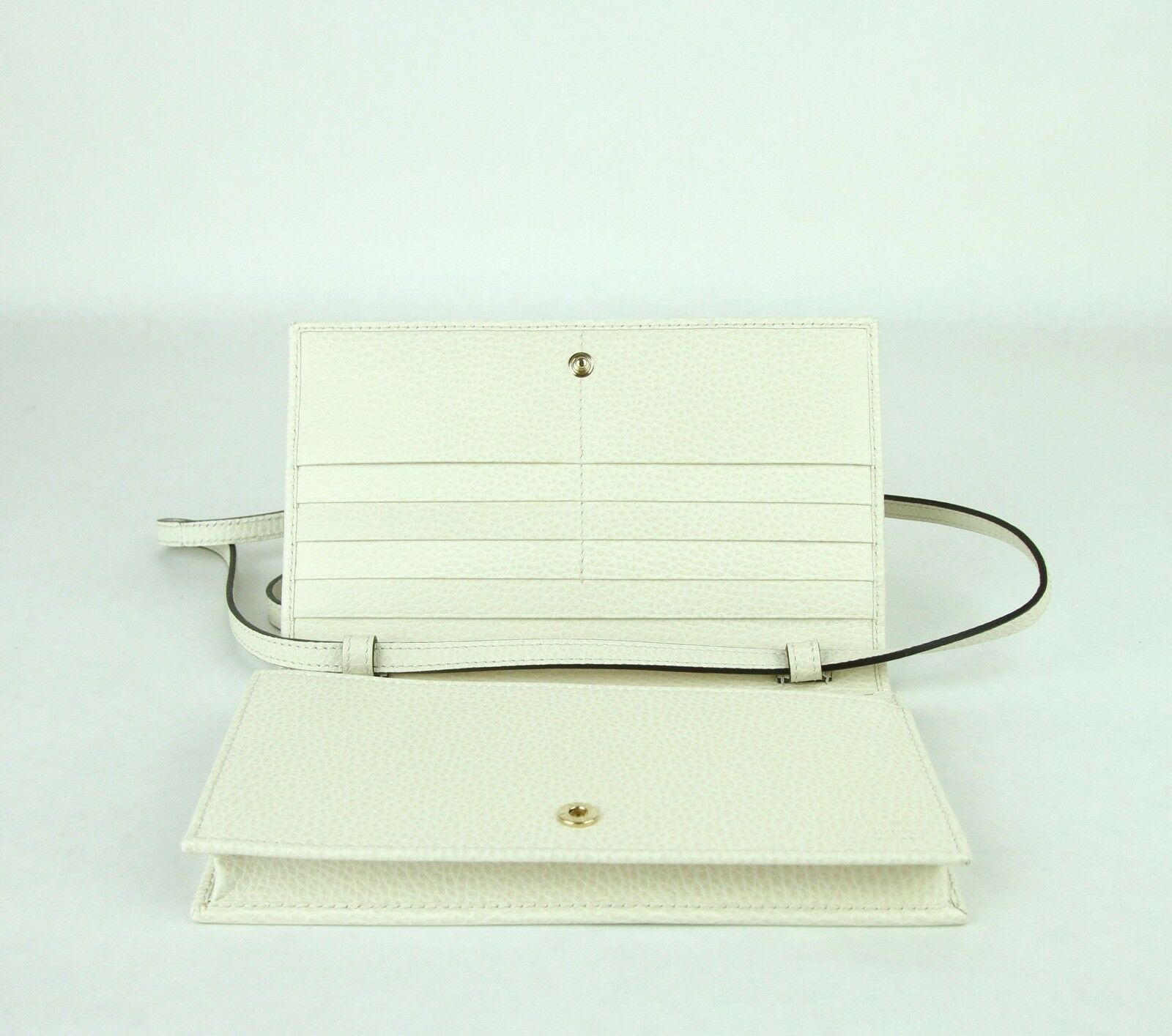 Gucci Women's Creamy White Swing Leather Crossbody Clutch Wallet