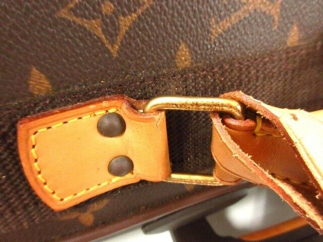 LOUIS VUITTON Pegase 60 Suitcase
