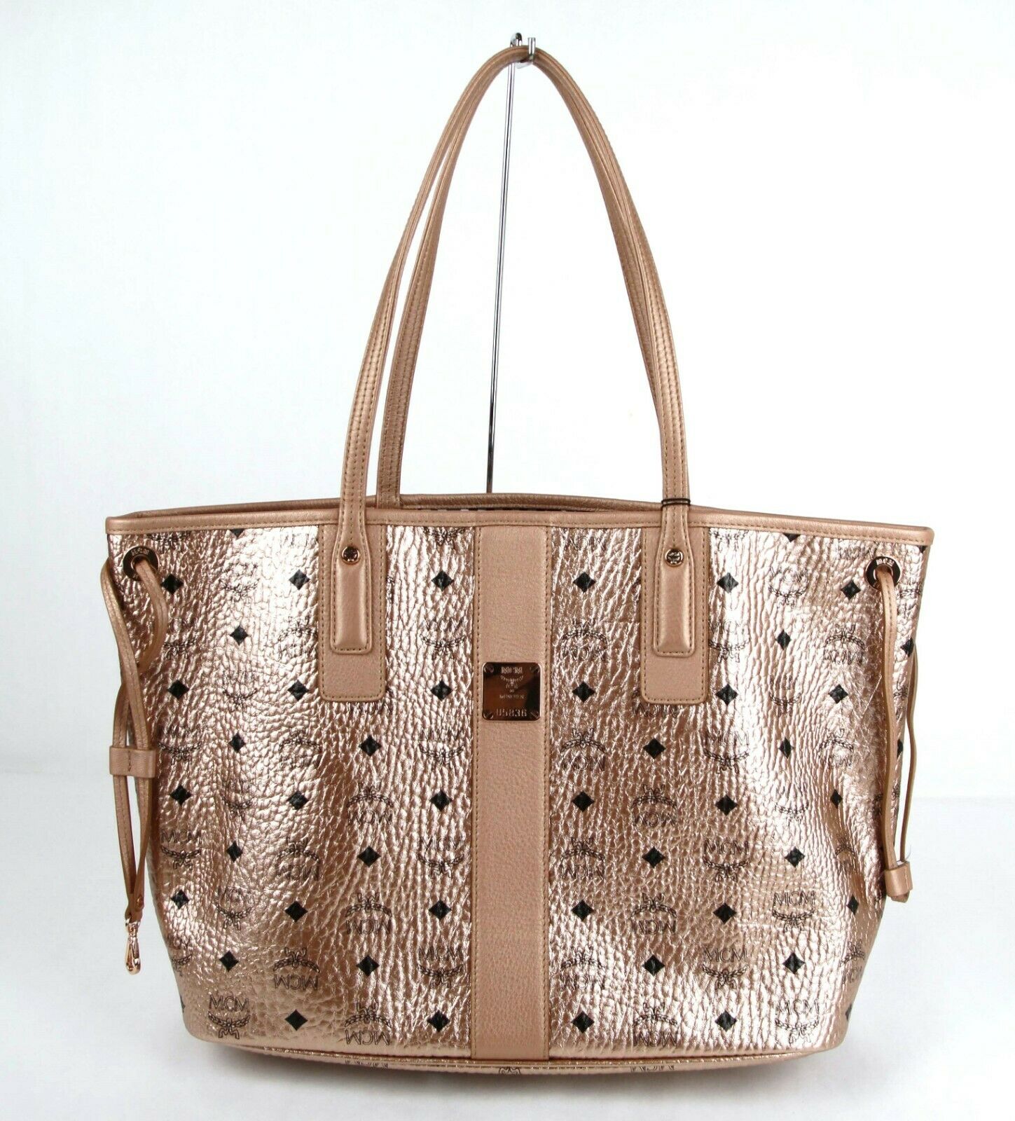 MCM Medium Liz Reversible Diamond Visetos Metallic Champagne Gold Tote with Pouch