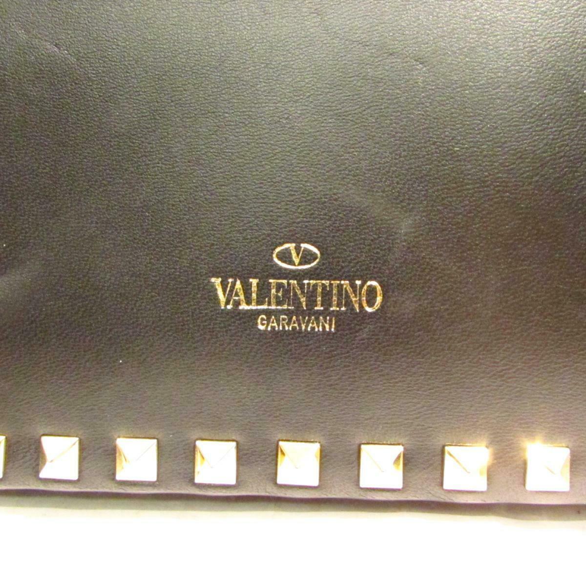 VALENTINO Nappa Rockstud Clutch Black