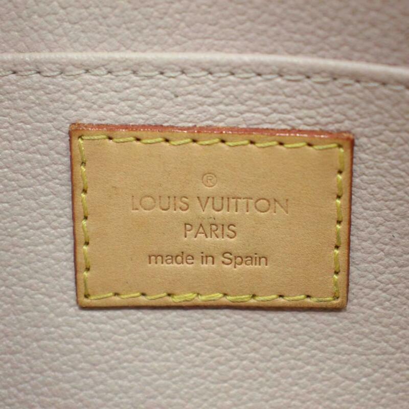 Louis Vuitton Pochette 2013 Vernis Cosmetic Cosmetique Makeup Case Bei -  MyDesignerly