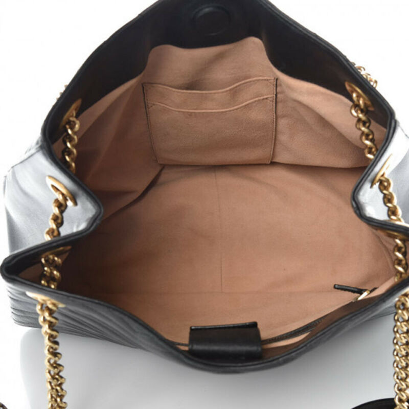 Gucci Marmont Gg Matelasse Black Calfskin Leather Shoulder Bag