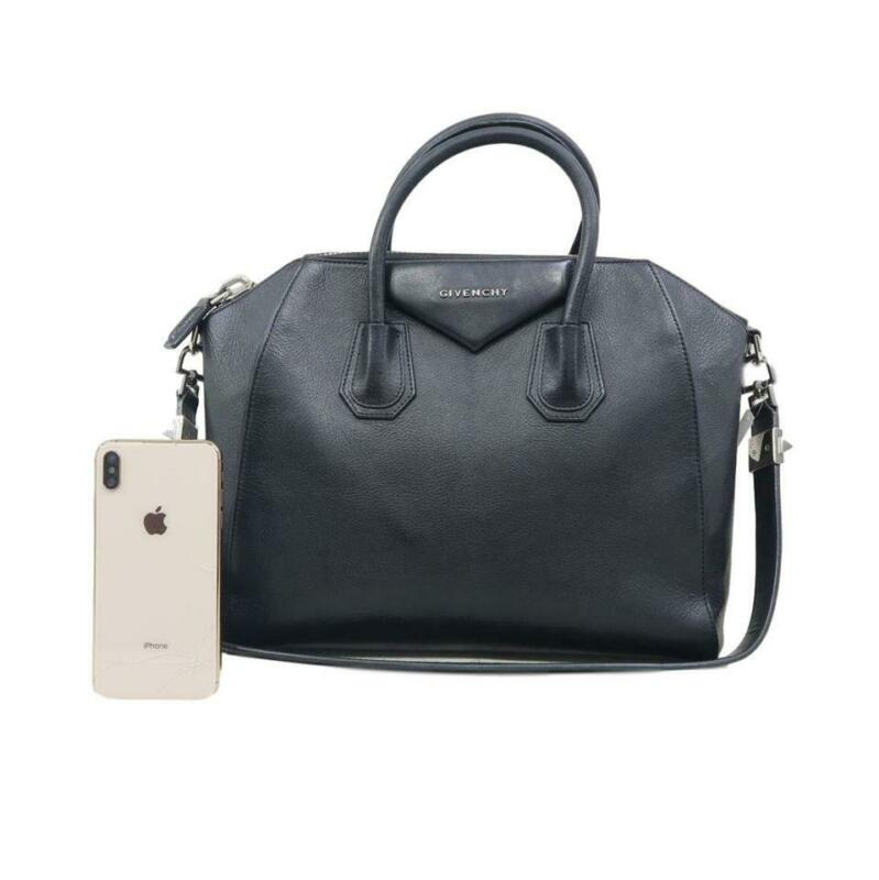 Givenchy Medium Sugar Antigona Black Leather Shoulder Bag