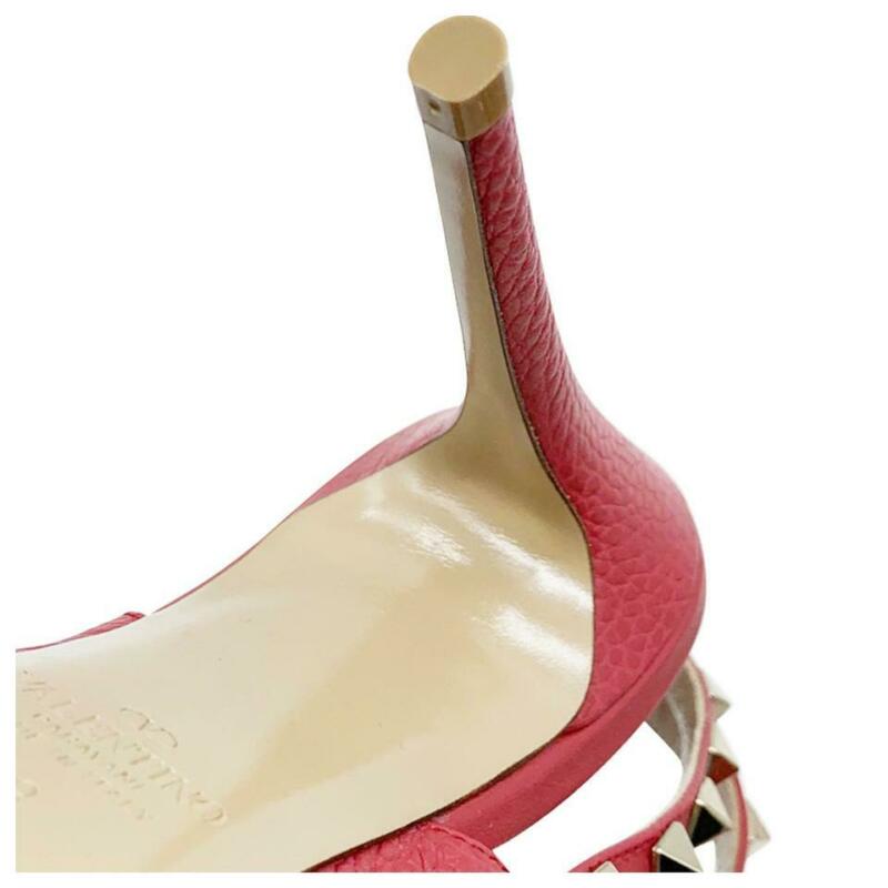 Valentino Pink Rockstud T-strap Rock Pumps
