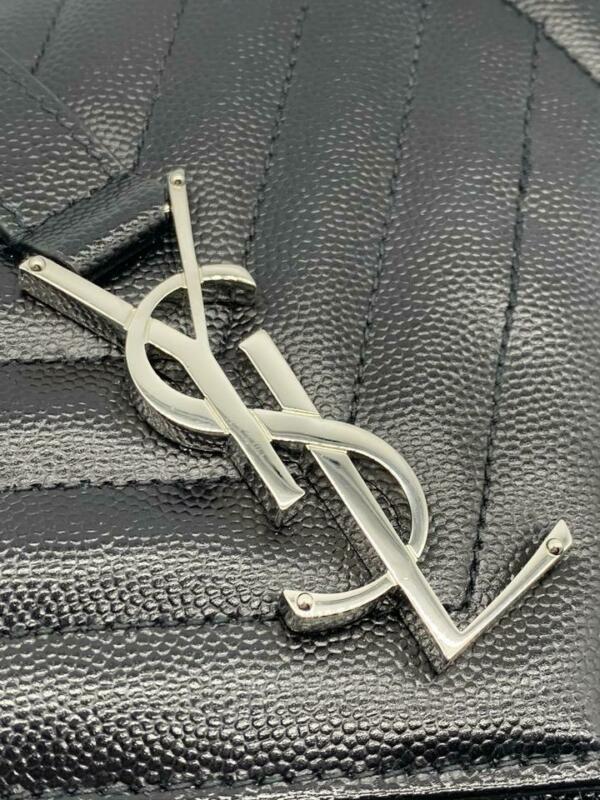 Saint Laurent Monogram Envelope Shoulder Medium Tri-quilted Matelasse Grain De