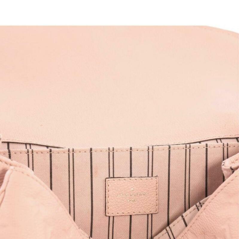 Louis Vuitton 2017 Pochette Metis Monogram Empreinte Pink Leather Cros -  MyDesignerly