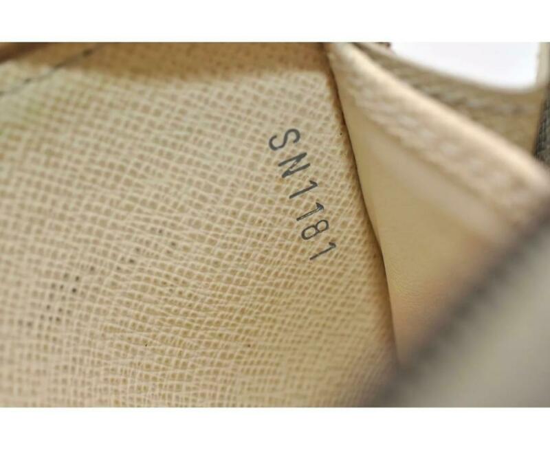 Louis Vuitton White Zippy Coin Purse Damier Azur Wallet