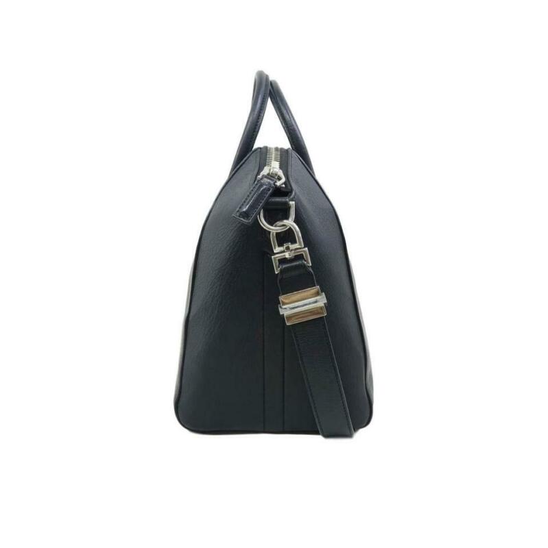 Givenchy Medium Sugar Antigona Black Leather Shoulder Bag