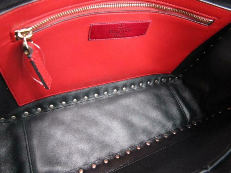 Valentino Shoulder New Garavani Rockstud Spike Large Black Velvet Cross Body Bag