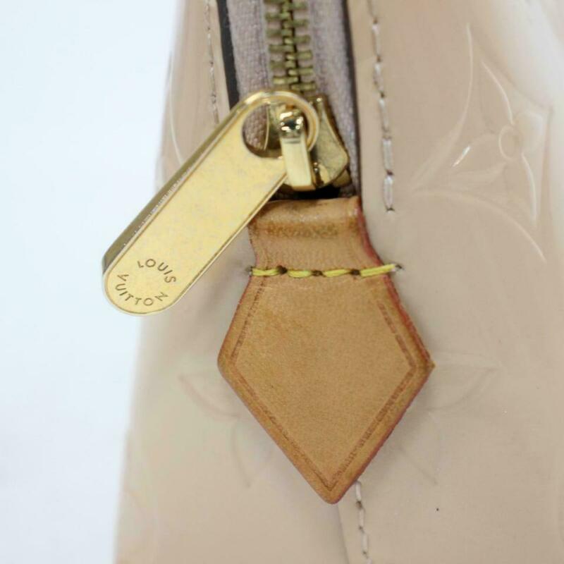 Louis Vuitton Pochette 2013 Vernis Cosmetic Cosmetique Makeup Case Beige Patent