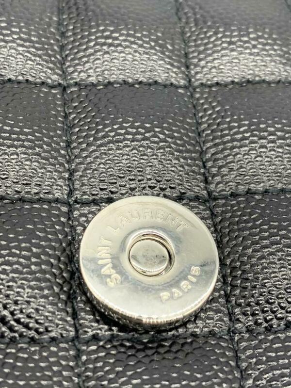Saint Laurent Monogram Envelope Shoulder Medium Tri-quilted Matelasse Grain De