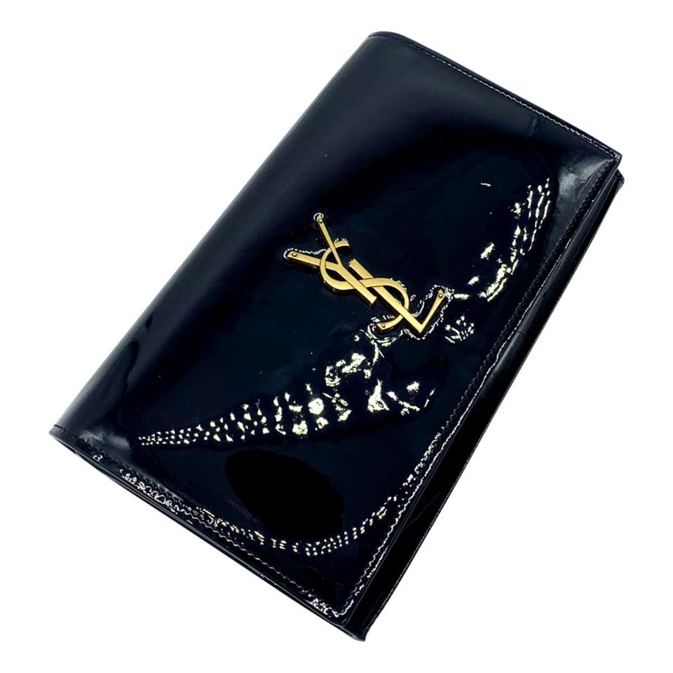 Saint Laurent Black Patent Croc YSL Monogram Round Crossbody Chain Bag  Leather ref.524964 - Joli Closet
