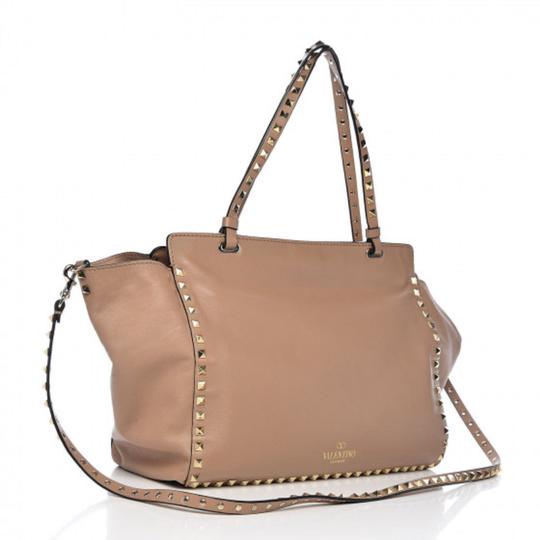 Valentino Vitello Medium Rockstud Beige Leather Tote